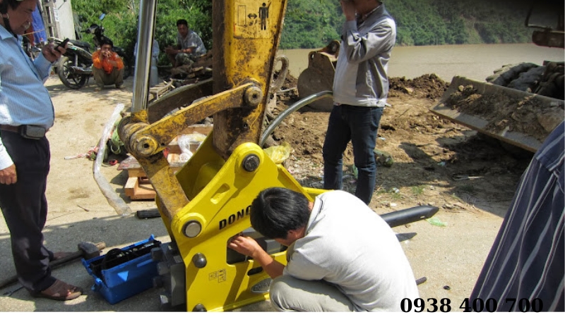 Hỗ trợ sửa chữa kỹ thuật ngay tại địa điểm công trình